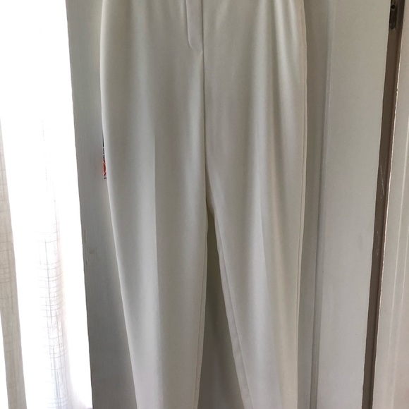 white pants - Picture 3 of 5